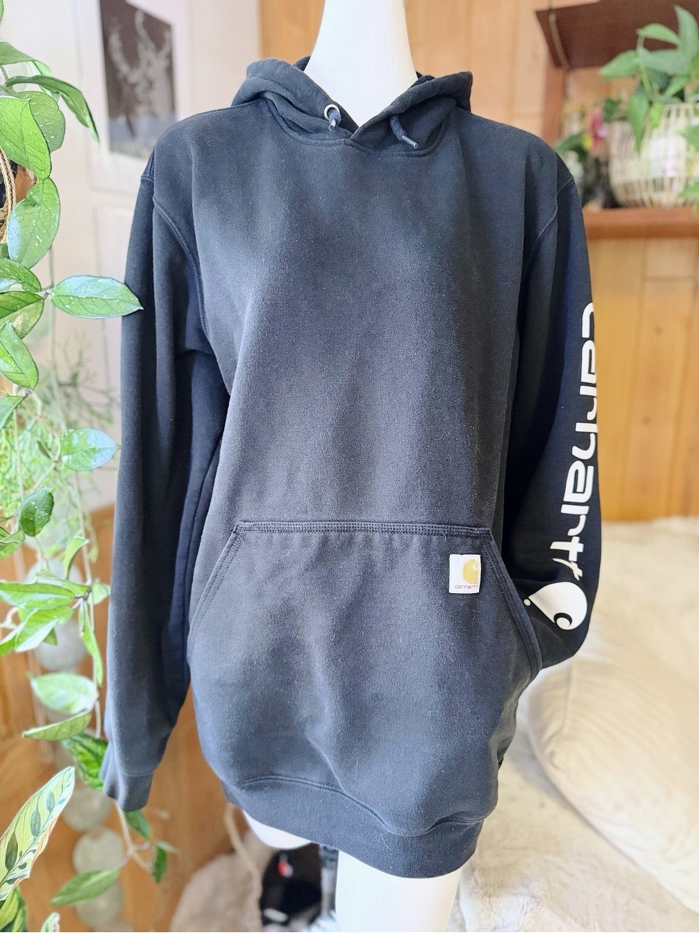 Carhartt Loose Fit Black Logo Sleeve Pullover Hoodie Men’s Medium